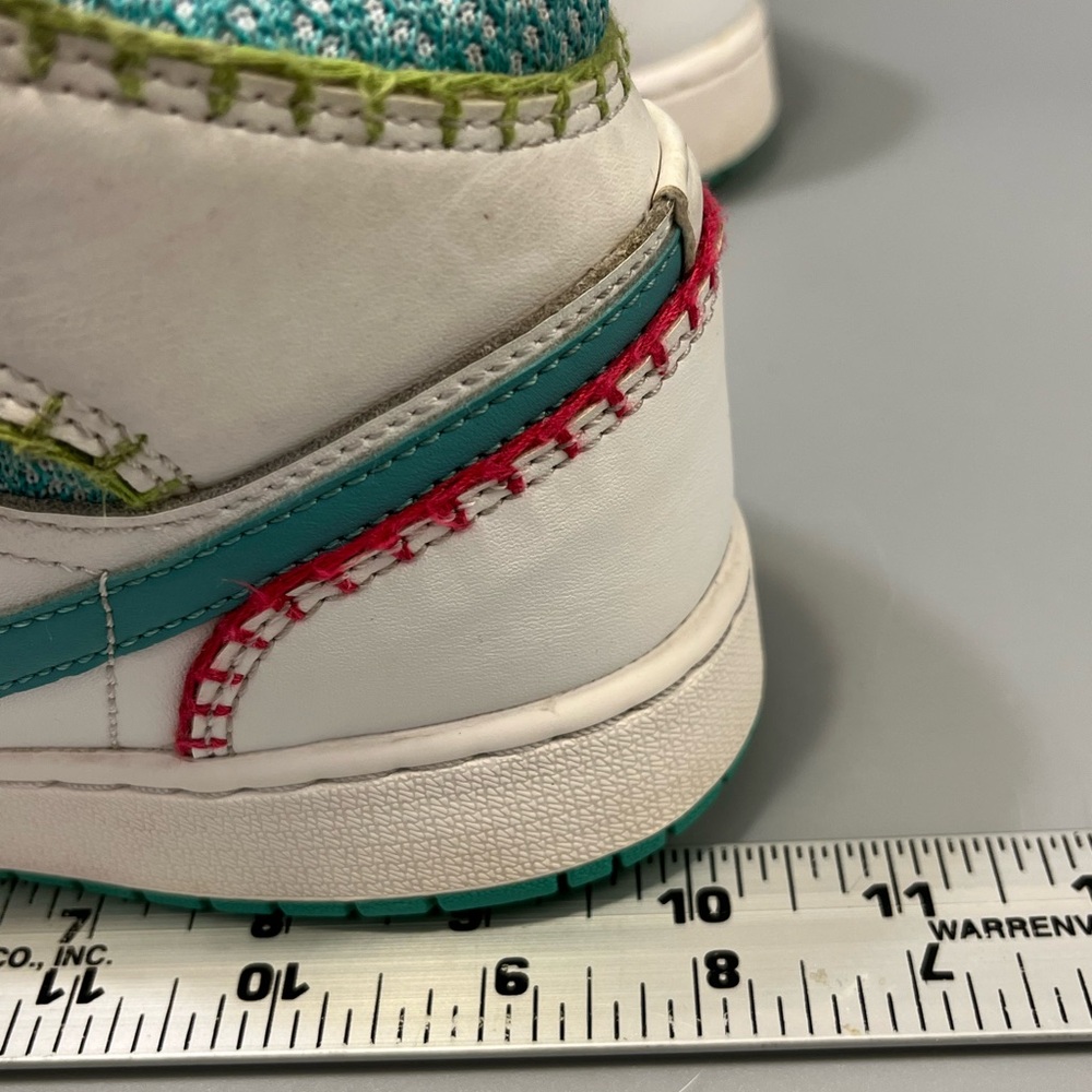 Nike Air Jordan 1 Mid SE GS White Teal Retro DM6218-100 Size 6Y UK  5.5 EUR 38.5 - Picture 12 of 15